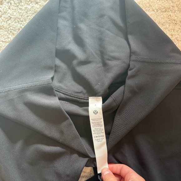 LIKE NEW! lululemon Align High-Rise Pant 28" - BLACK - 8 - Picture 3 of 4